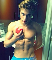 Boy oh Boy 58b1cfad0341e.jpg