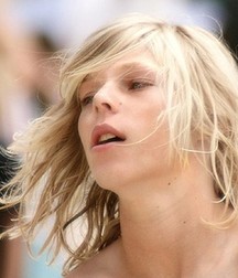 Uploaded by:paulpry 58b1e9a98aab2.jpg