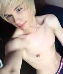 Cute boys 03 58b1eb2405736.jpg