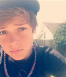 Cute boys 03 58b1eb7b53608.jpg