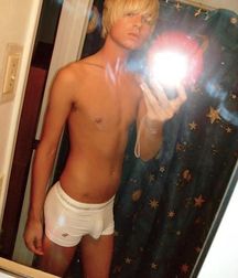 Mirror Boys 5 58620a9f42c04.jpg
