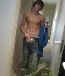 Mirror Boys 5 58620aa080b8d.jpg