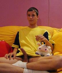 Solo Horny Boys 3 58622797c8dc2.jpg