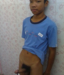 Solo Horny Boys 7 58623bd598e48.jpg