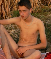 HM Boys - Cort 586aa8408b605.jpg
