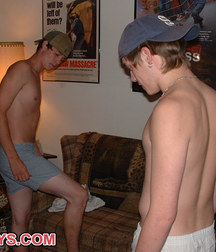 HM Boys - Hawk & Josh 586abb33f0820.jpg