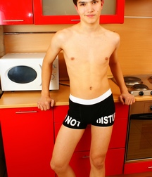 Nick Sets 586be28acdee9.jpg