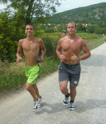 Hot Shirtless 56893c5968616.jpg