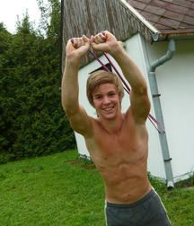 Hot Shirtless 56893c9124e0e.jpg