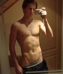 Hot Shirtless 56893cca7b28f.jpg