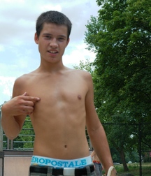 Sk8ers 5837b29ac4b6d.jpg