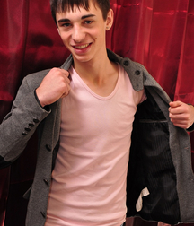 (1) Boys,Boys,Boys 5a903d4c1d588.jpg