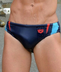 Wet bulge 5cca0c892a560.jpg