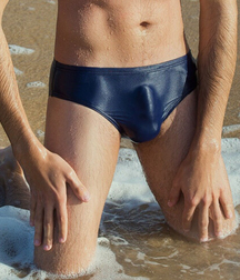 Wet bulge 5cca0d0db59ab.jpg