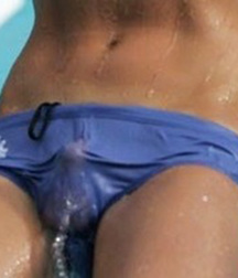 Wet bulge 5cca0d2fe5fec.jpg