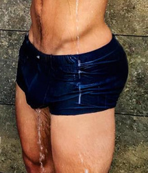 Wet bulge 5cca0d5d19a73.jpg