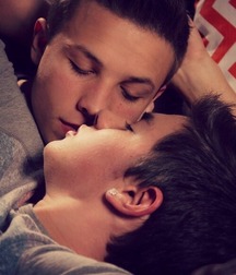 Two... 5cd7521bcaca5.jpg