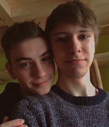 Two... 5cd75269365ce.jpg