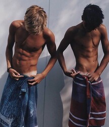 2 Boys Gay Porn 6111a336097ca.jpg