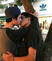 2 Boys Gay Porn 6111a33be927d.jpg