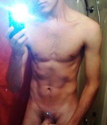 Selfie boys 5ba4a8fb5e1e1.png