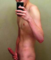 Selfie boys 5ba4a8fd4f1b0.jpg