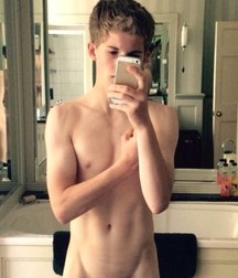 Random Boys 58c7a201ae907.jpg