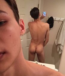 Hot Boys 8 5a538577a9c13.jpg