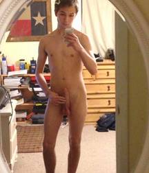 Hot Boys 8 5a538579c18c0.jpg