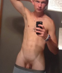 Hot Boys 14 5a53879ab46d0.jpg