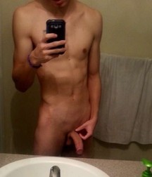 Hot Boys 18 5a5389b8058a7.jpg