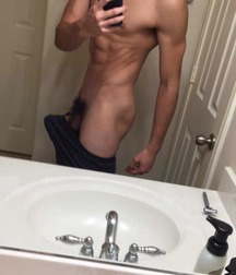 Hot Boys 19 5a538a62c2013.jpg