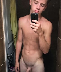 Random Acts Of Hotness 5a538b71a143d.jpg