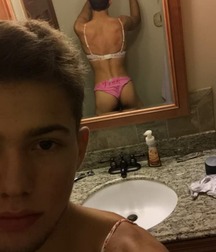Random Acts Of Hotness 2 5a538c961be61.jpg