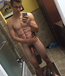 Random Acts Of Hotness 5 5a7464d4937f8.jpg