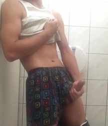 Hot Boy's Club 2 5a74701913e64.jpg