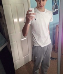 Hot Boy's Club 9 5a7ae3494fe64.jpg