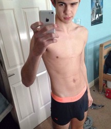 Hot Boy's Club 9 5a7ae34d5f138.jpg