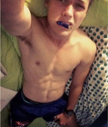 Hot Boy's Club 11 5a7ae43e26e9f.jpg
