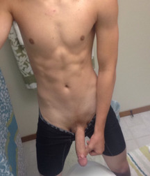 Hot Boy's Club 15 5a7ae5e021729.jpg
