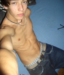 Hot Boy's Club 19 5a7ae7cd7a026.jpg