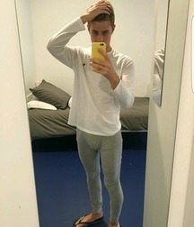 Hot Boy's Club 19 5a7ae7e0a530d.jpg