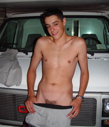 Tons Of Twinks 5aabc06070dd5.jpg