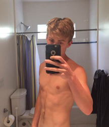 Tons Of Twinks 2 5aabc0c385ac1.jpg