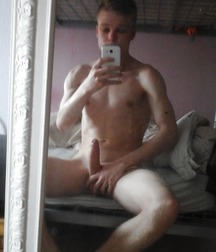 Tons Of Twinks 3 5aabc1351fb5d.jpg
