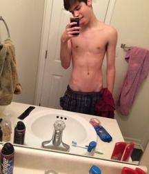 Tons Of Twinks 9 5aabc44367864.jpg