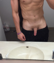 Tons Of Twinks 10 5aabc4c07a1ab.jpg