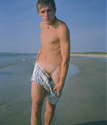 Teen Spirit 8 5ac2283707544.jpg