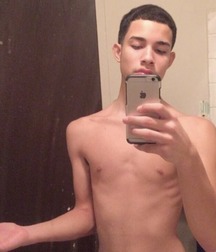 Nothing But Twinks 2 5ace0df00bb43.jpg