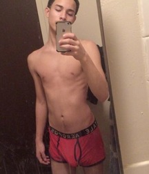 Nothing But Twinks 2 5ace0df0ede0e.jpg
